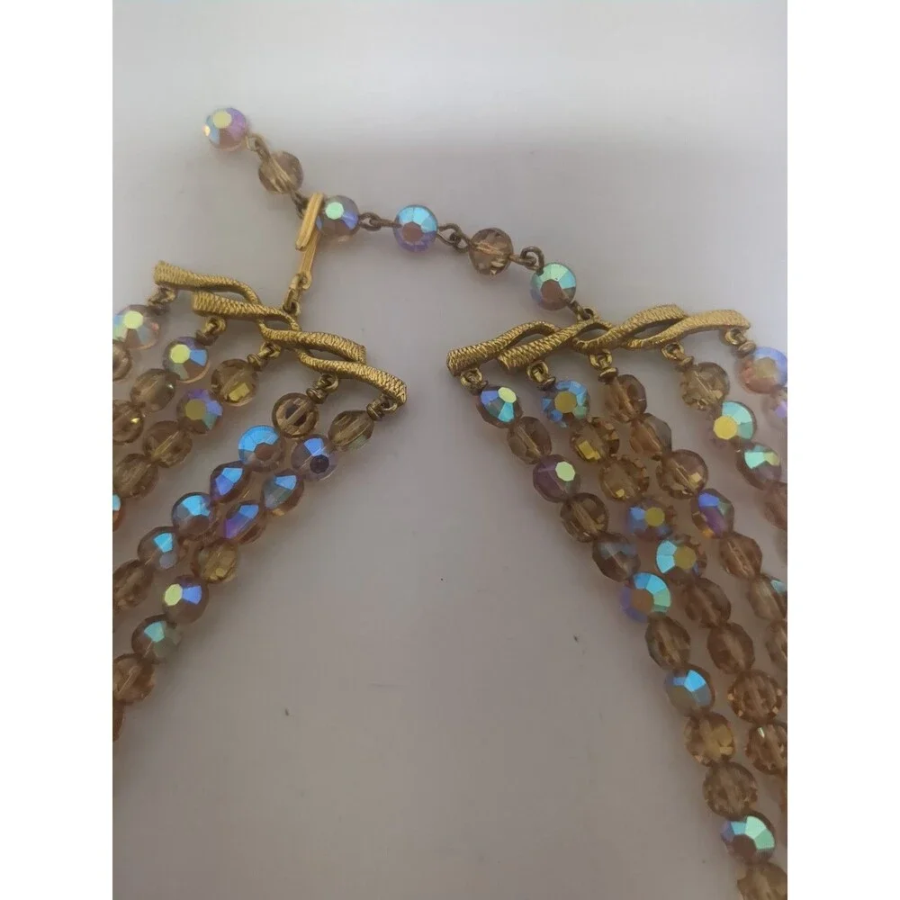 Vintage stunning strand